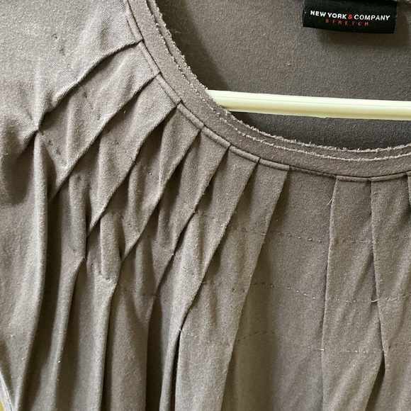 New York & Company blouse t shirt - Picture 3 of 5